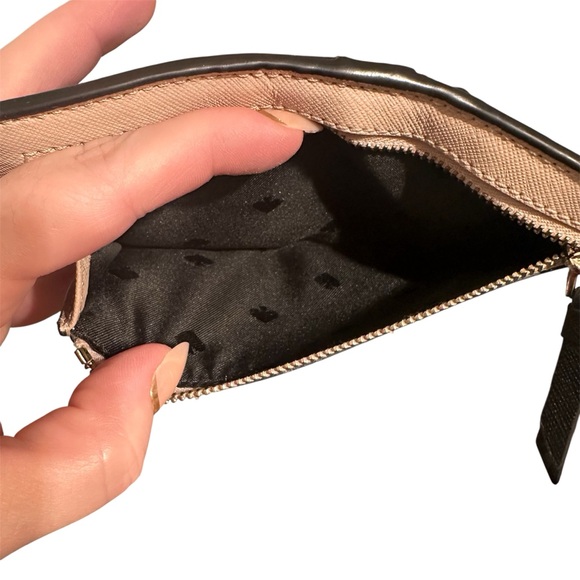 Kate Spade Staci Colorblock Large Slim Bifold Wallet in Warm Beige/Black EUC - Picture 7 of 8